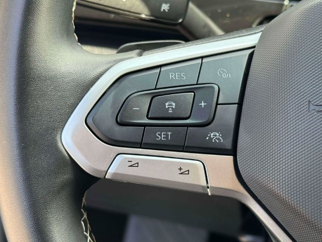 Certified 2026 Volkswagen Atlas SE w/ Panoramic Sunroof Package AWD/4WD image 21