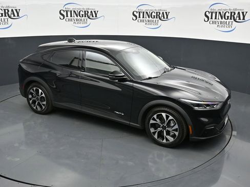 Used 2025 Ford Mustang Mach-E Select RWD image 18