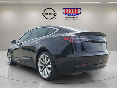 Used 2018 Tesla Model 3 Long Range AWD/4WD image 4