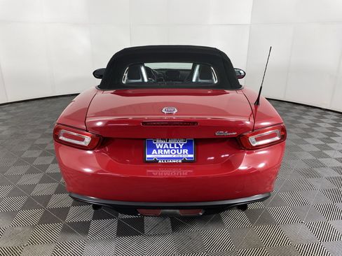 Used 2017 FIAT 124 Spider Lusso image 8