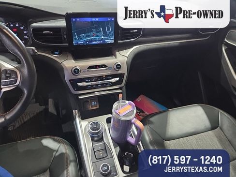 Used 2023 Ford Explorer Timberline w/ Timberline Technology Package AWD/4WD image 10