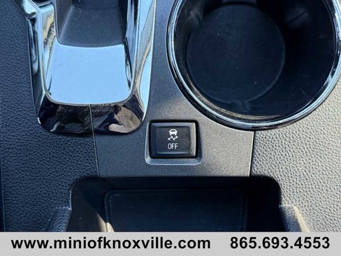 Used 2011 GMC Terrain SLE image 25