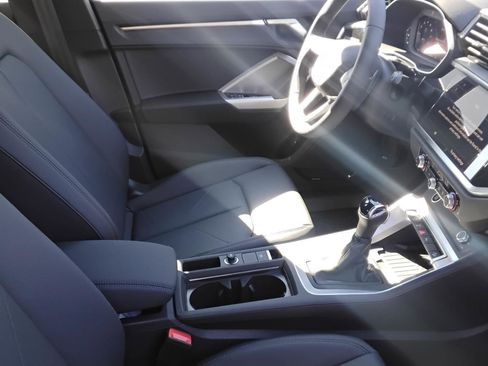 New 2025 Audi Q3 2.0T Premium image 28