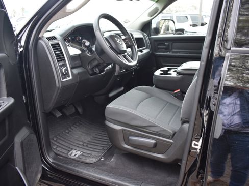 Used 2024 RAM 1500 Tradesman w/ Electronics Group image 12