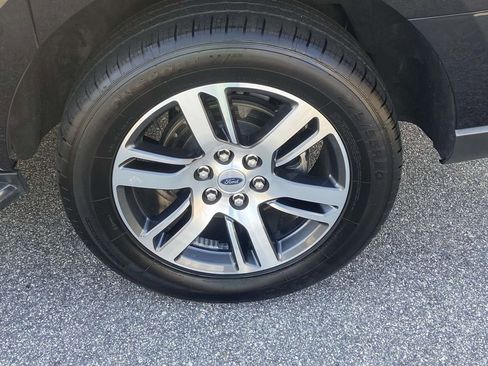 Used 2023 Ford Expedition Max Limited RWD image 7