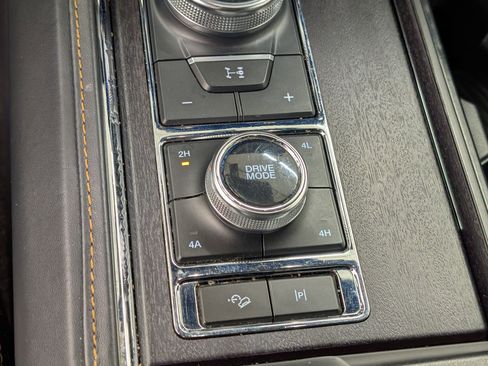 Used 2022 Ford Expedition Max Platinum image 21