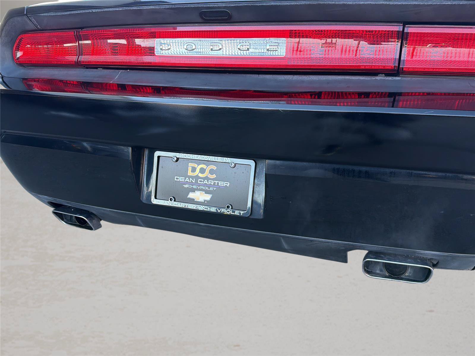 Used 2012 Dodge Challenger SXT RWD image 28