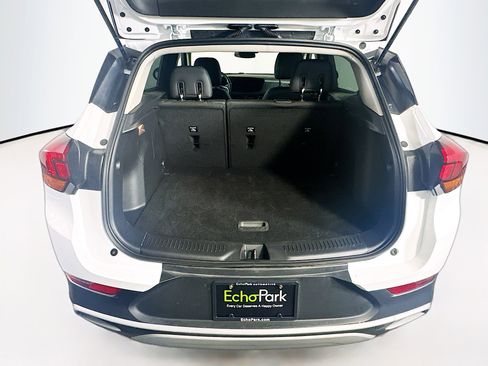 Used 2025 Buick Encore GX Preferred FWD image 29