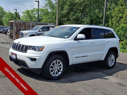 Certified 2021 Jeep Grand Cherokee Laredo image 5