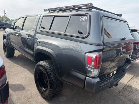 Used 2023 Toyota Tacoma TRD Off-Road AWD/4WD image 7