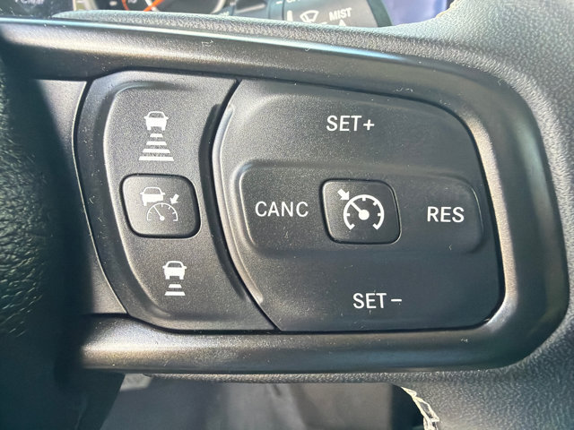 Used 2025 Jeep Wrangler Unlimited Sport AWD/4WD image 27