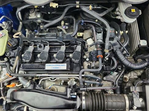 Used 2018 Honda Civic Touring image 35