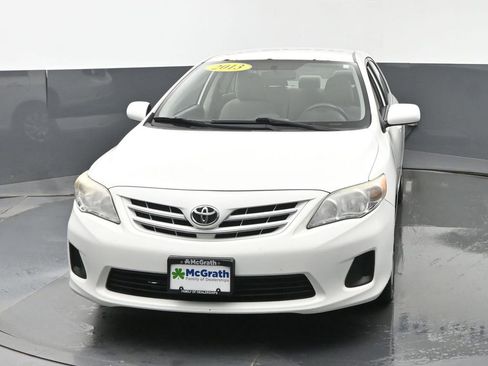 Used 2013 Toyota Corolla LE FWD image 5
