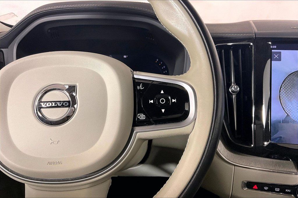Used 2022 Volvo XC60 B5 Inscription w/ Advanced Package FWD image 19