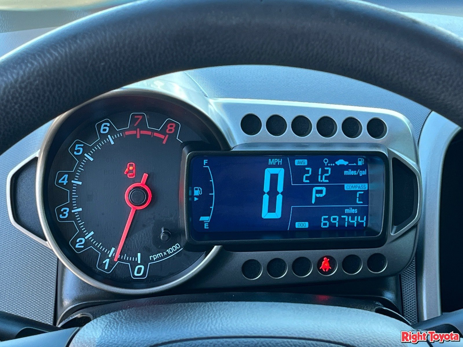 Used 2014 Chevrolet Sonic LT FWD image 24