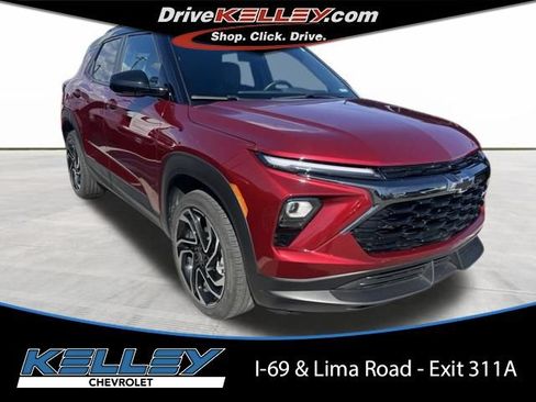 Used 2024 Chevrolet TrailBlazer RS w/ Driver Confidence Package AWD/4WD image 1