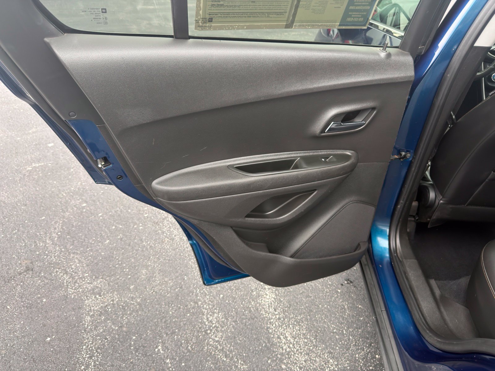 Used 2019 Chevrolet Trax LT w/ True North Edition AWD/4WD image 25