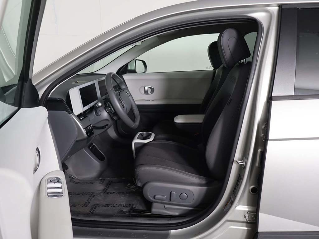 Used 2024 Hyundai Ioniq 5 SEL AWD/4WD image 29