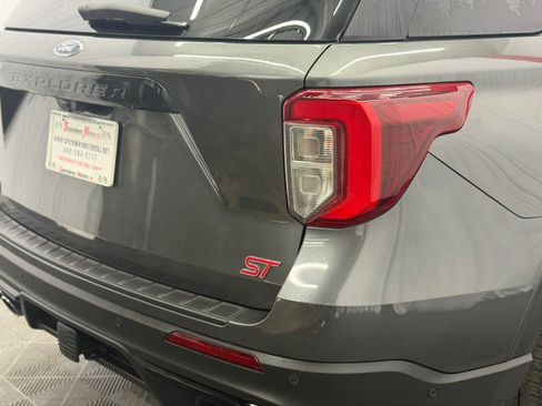 Used 2020 Ford Explorer ST w/ Premium Technology Package AWD/4WD image 11