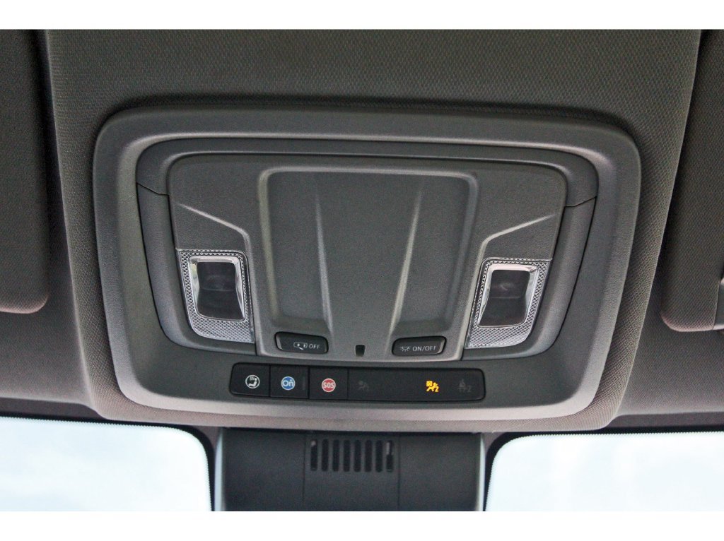 Used 2022 Chevrolet Silverado 1500 Custom AWD/4WD image 25