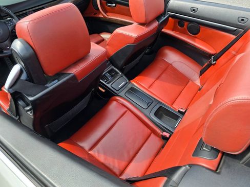 Used 2008 BMW M3 Convertible RWD image 25