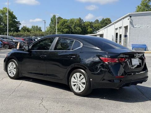 Certified 2022 Nissan Sentra S w/ Lighting Package FWD image 3