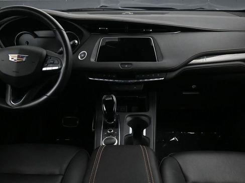 Certified 2023 Cadillac XT4 Sport FWD image 4