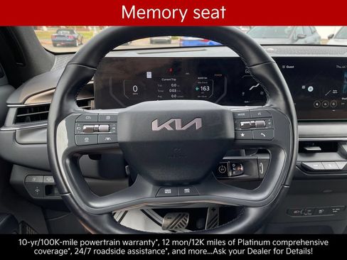 Certified 2024 Kia EV9 GT-Line AWD/4WD image 18