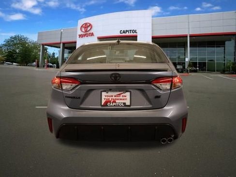 New 2026 Toyota Corolla SE w/ SE Package image 3