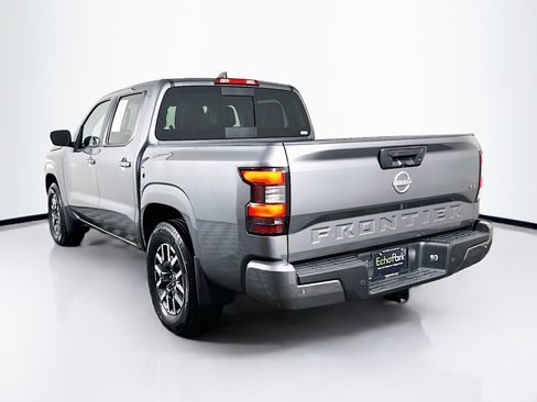 Used 2024 Nissan Frontier SL w/ Technology Package RWD image 5