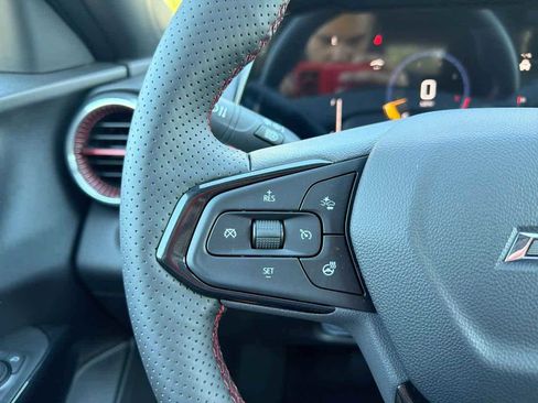 New 2026 Chevrolet Trax RS w/ Sunroof Package FWD image 26