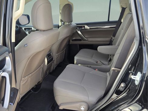 Used 2021 Lexus GX 460 Premium image 10