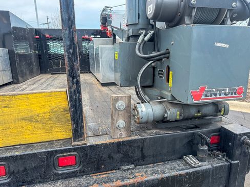 Used 2022 Ford F550 2WD Regular Cab Super Duty image 20