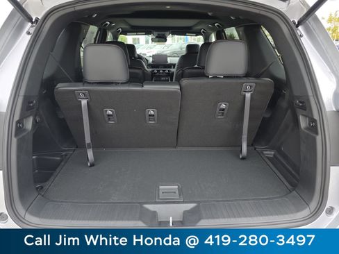 New 2025 Honda Pilot TrailSport image 15