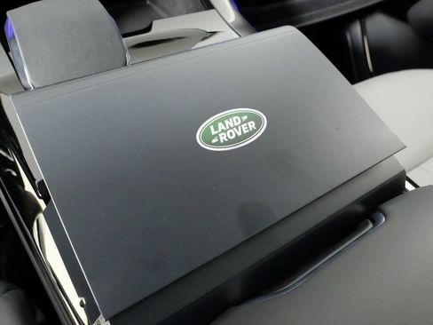 Used 2025 Land Rover Range Rover Sport Autobiography image 70