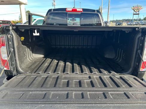 Used 2021 GMC Canyon AT4 image 26