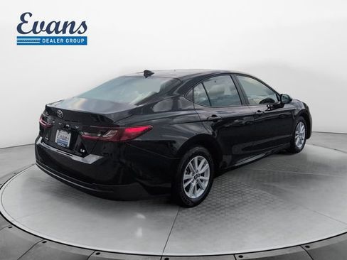 Used 2026 Toyota Camry LE FWD image 7