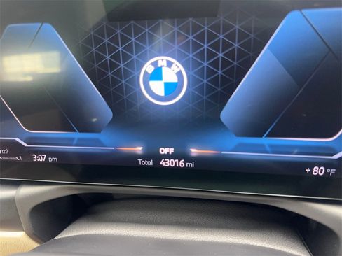 Used 2023 BMW 330i Sedan w/ Driving Assistance Package image 60