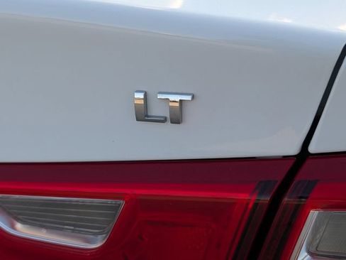 Used 2024 Chevrolet Malibu LT FWD image 29