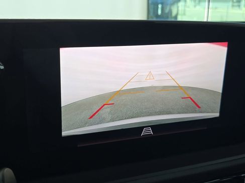 Used 2025 Buick Envista Sport Touring image 20