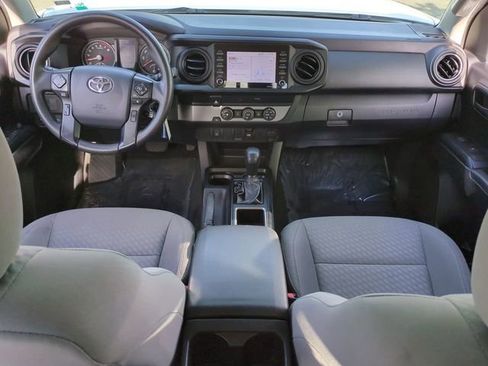 Used 2020 Toyota Tacoma SR w/ SR Convenience Package RWD image 15