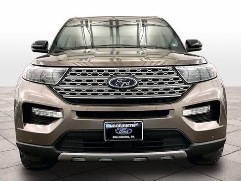Used 2021 Ford Explorer Limited w/ Equipment Group 301A AWD/4WD image 4