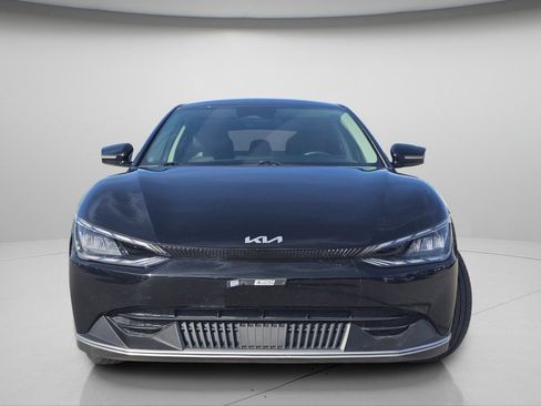 Used 2024 Kia EV6 Light image 3