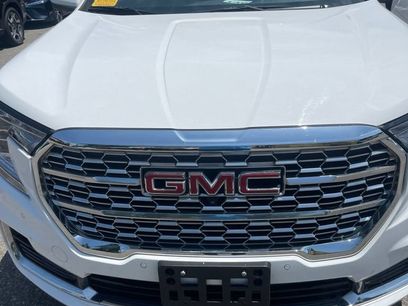 Used 2023 GMC Terrain Denali w/ Denali Premium Package