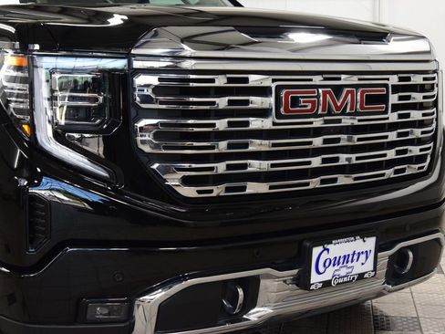 Used 2024 GMC Sierra 1500 Denali AWD/4WD image 13