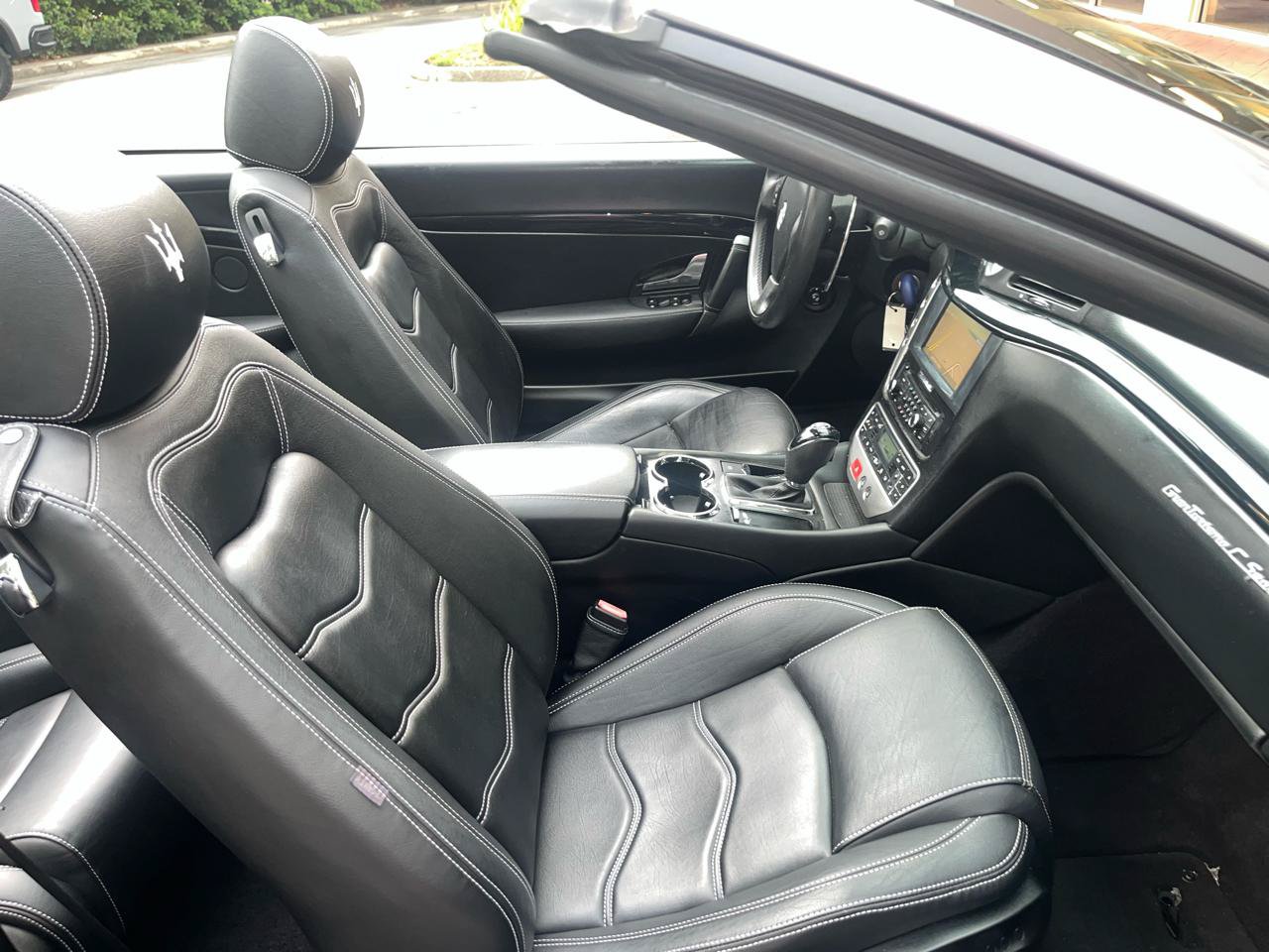 Used 2012 Maserati GranTurismo Sport RWD image 41