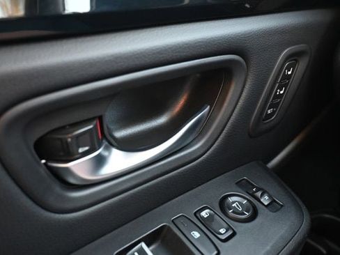 Used 2025 Honda Pilot Touring image 44