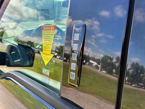 Used 2018 Ford F150 XLT w/ Equipment Group 301A Mid AWD/4WD image 42