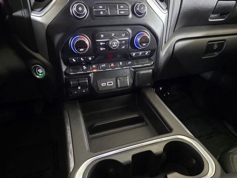 Used 2019 Chevrolet Silverado 1500 LTZ w/ LTZ Convenience Package AWD/4WD image 30