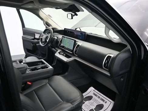 Certified 2025 Ford Expedition Active AWD/4WD image 14